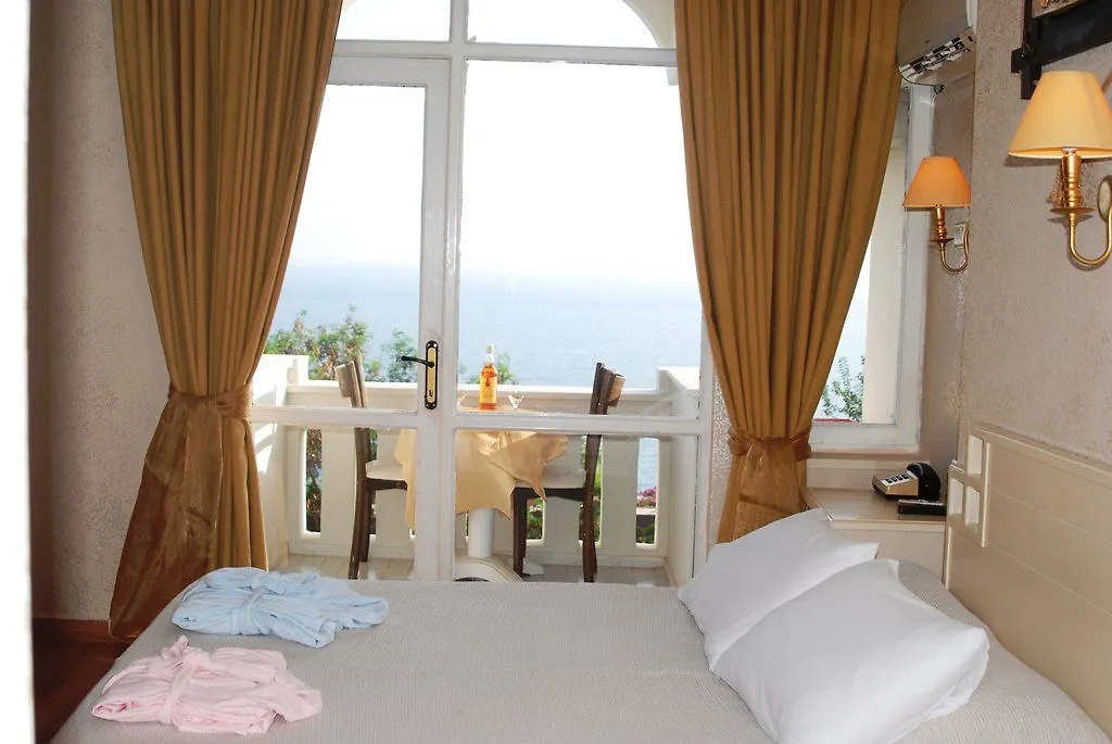 Royal City Hotel Antalya 3*,
