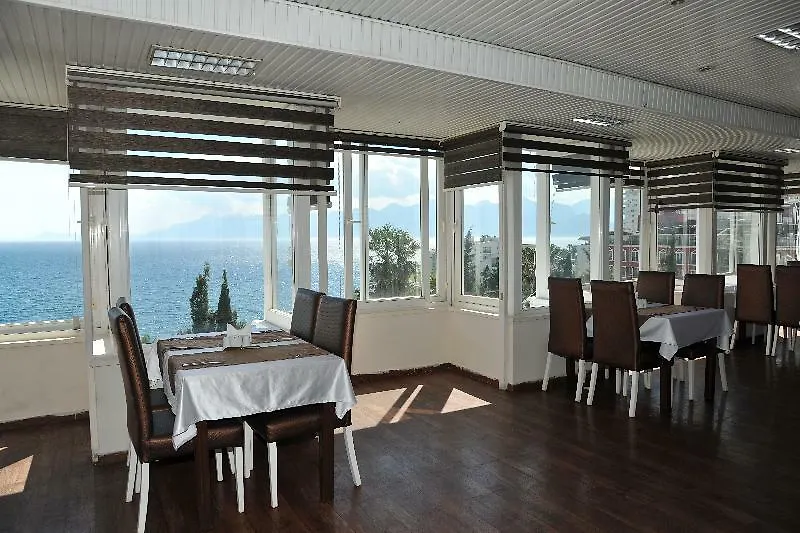 Royal City Hotel Antalya 3*,